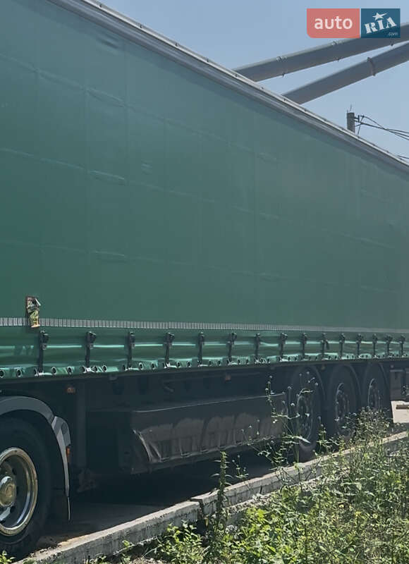 Тентованный борт (штора) - полуприцеп Schwarzmuller SPA-3E 2011 в Черновцах