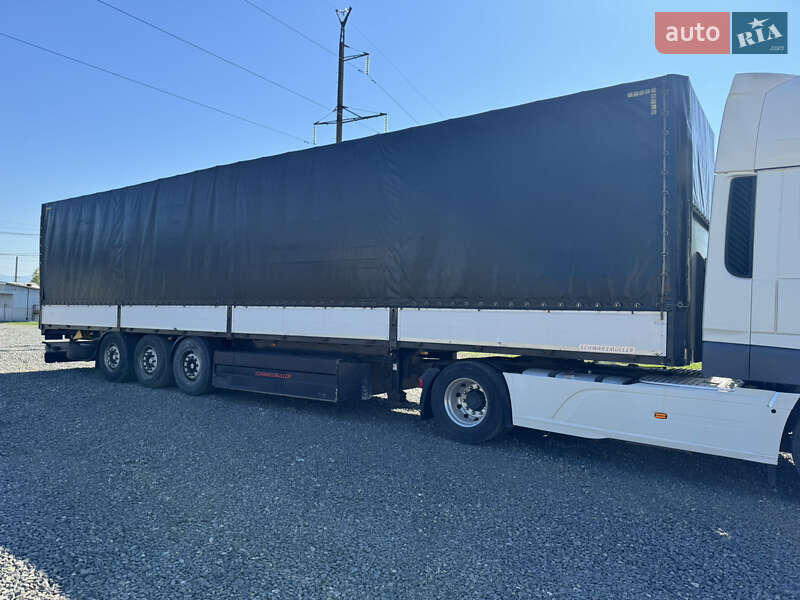 Бортовой полуприцеп Schwarzmuller SPA 2012 в Иршаве