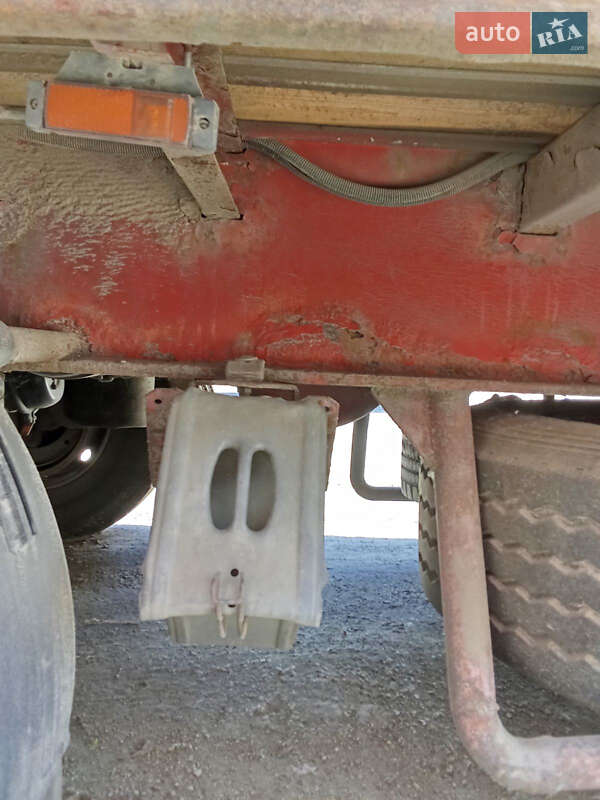 Тентований борт (штора) - напівпричіп Schwarzmuller SPA 2000 в Жидачові