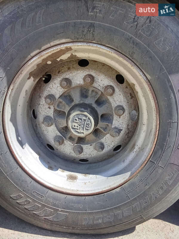 Тентований борт (штора) - напівпричіп Schwarzmuller SPA 2000 в Жидачові