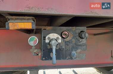 Контейнеровоз полуприцеп Schweriner CS 40 GV 2004 в 