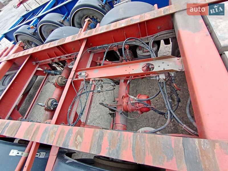 Контейнеровоз полуприцеп Schweriner CS 40 GV 1999 в Одессе