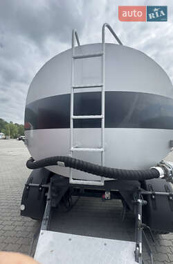 Цистерна Schwingenschlogel DST-30L/V2A 2004 в 