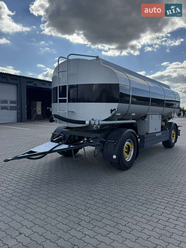 Цистерна Schwingenschlogel DST-30L/V2A 2004 в Мукачевому
