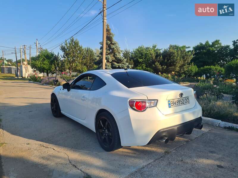 Купе Scion FR-S 2013 в Одесі