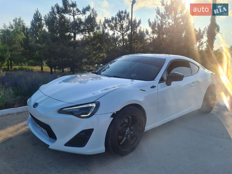 Купе Scion FR-S 2013 в Одесі
