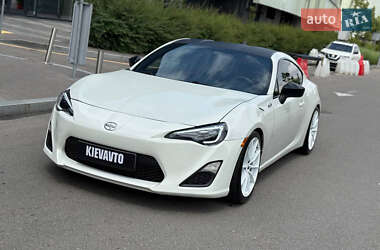 Купе Scion FR-S 2015 в Киеве