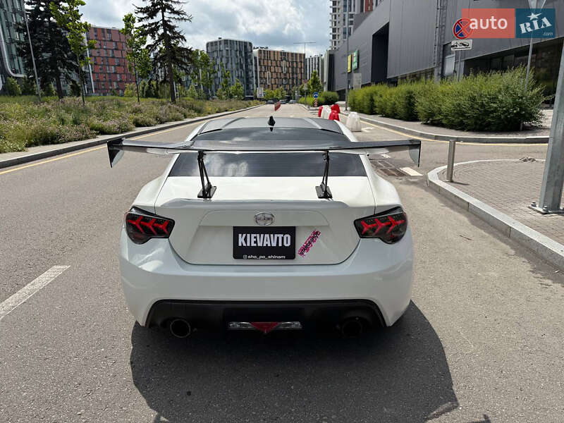 Купе Scion FR-S 2015 в Киеве фото 2 Купе Scion FR-S 2015 в Киеве