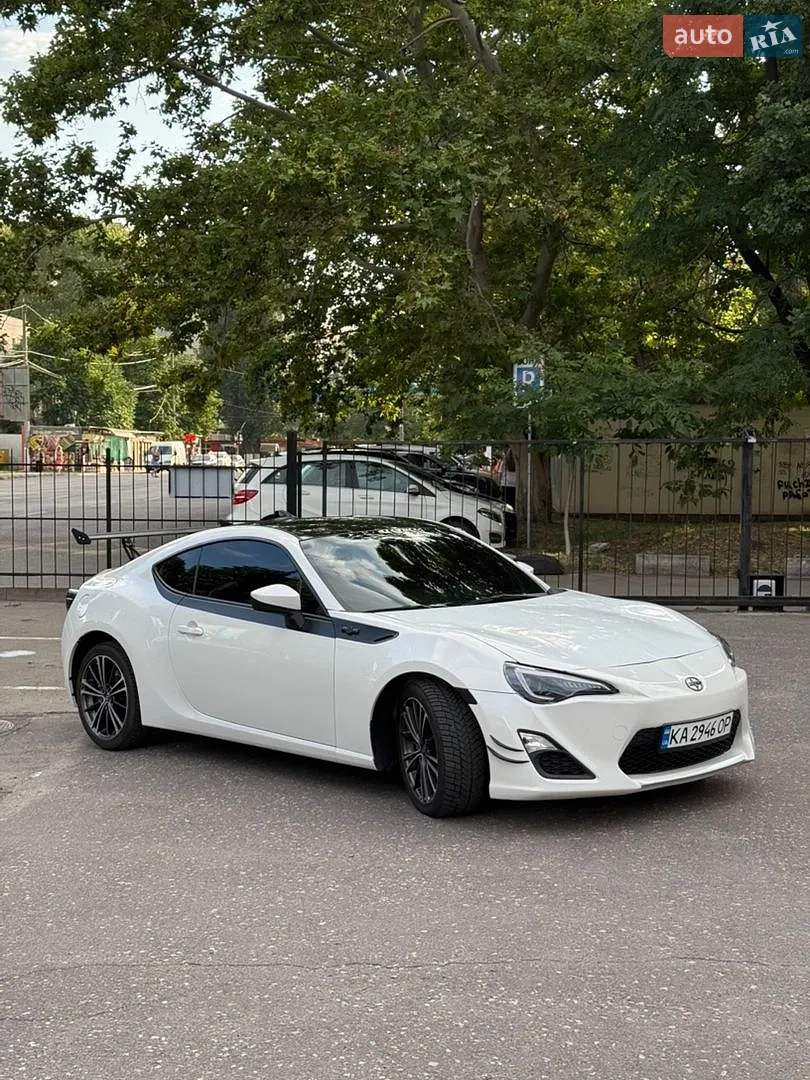 2015 Scion FR-S - мініатюра 3