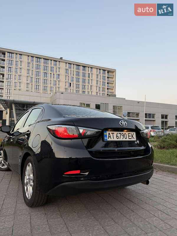 Седан Scion iA 2015 в Ивано-Франковске