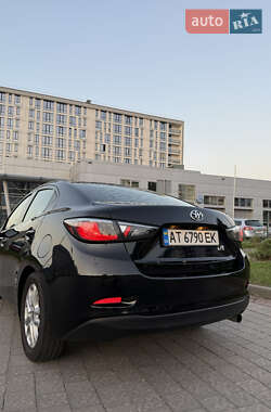 Седан Scion iA 2015 в 