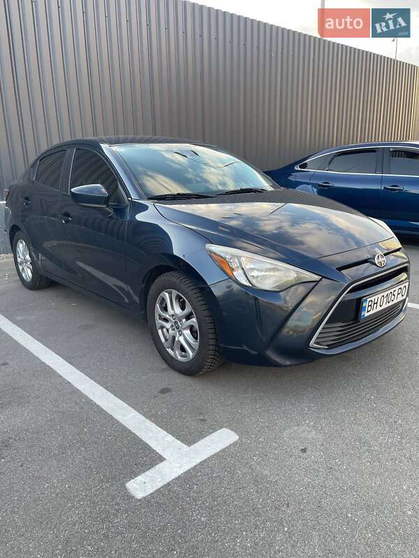 Седан Scion iA 2016 в Киеве