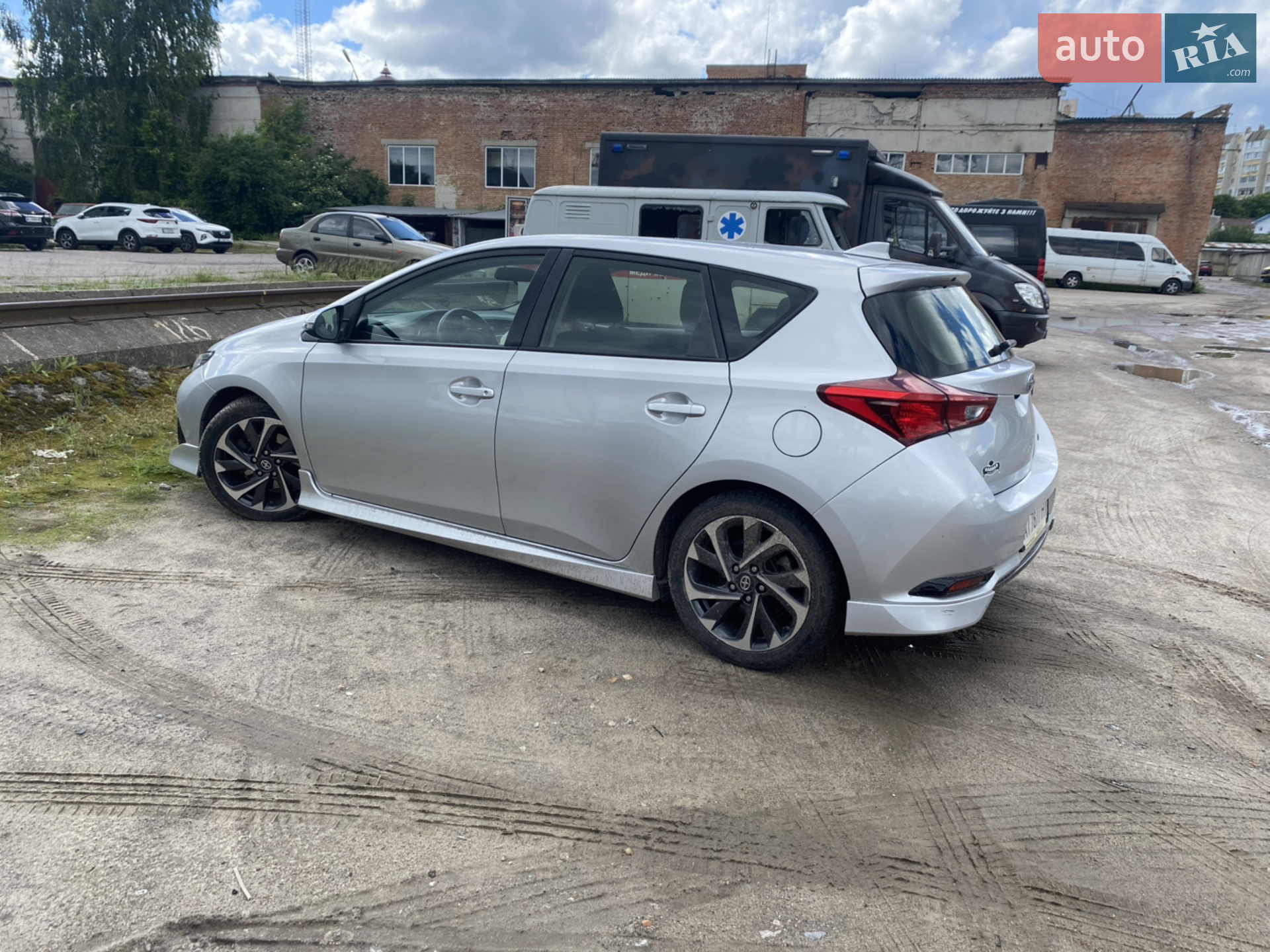2016 Scion iM - мініатюра 4