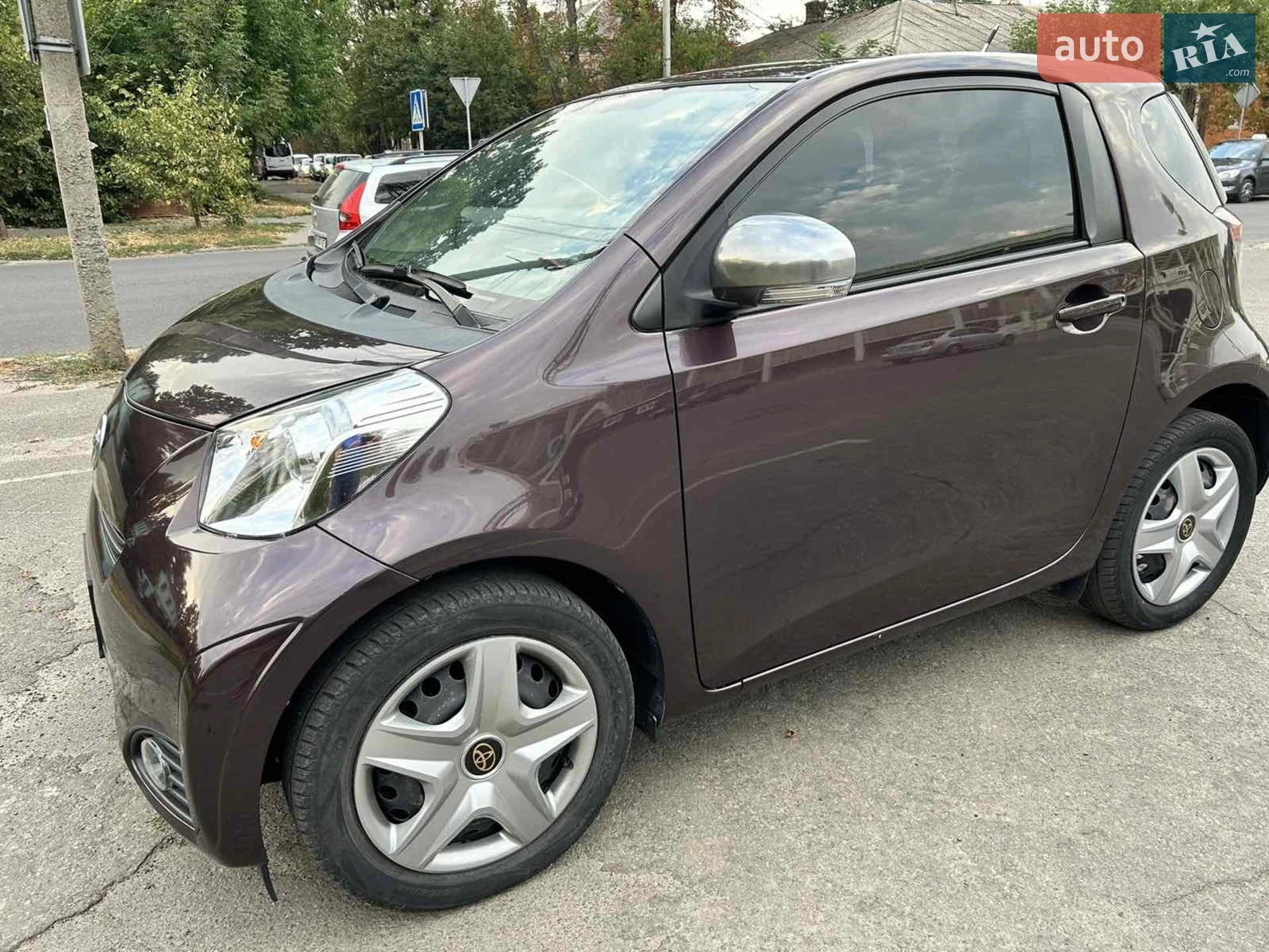 2013 Scion iQ - мініатюра 4