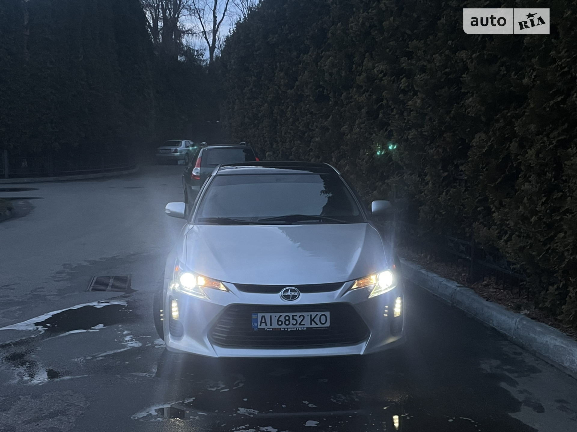 2013 Scion tC - мініатюра 2
