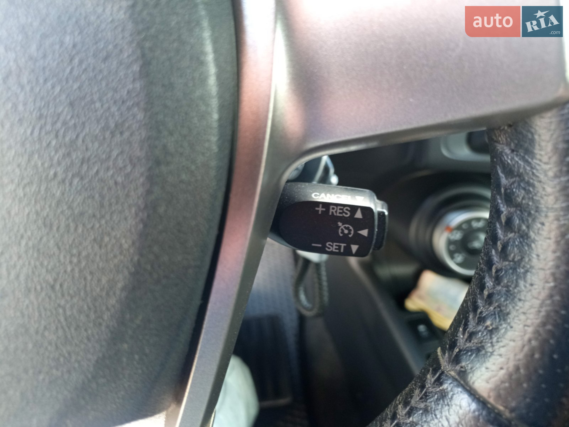 2013 Scion tC - мініатюра 20