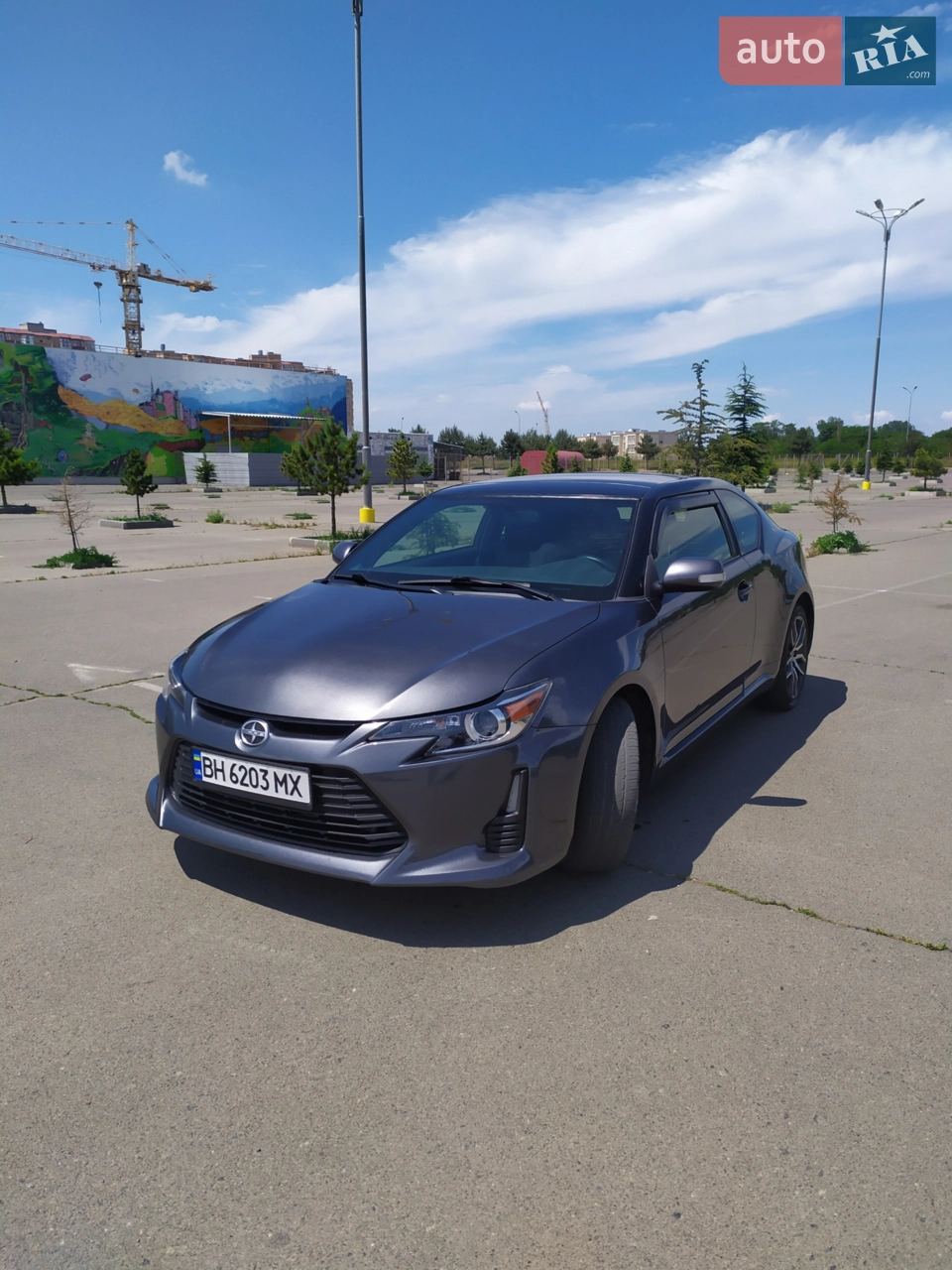 2011 Scion tC - мініатюра 15