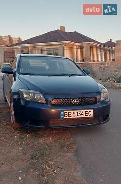 Купе Scion tC 2004 в Южноукраїнську