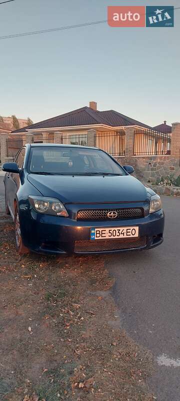 Купе Scion tC 2004 в Южноукраинске