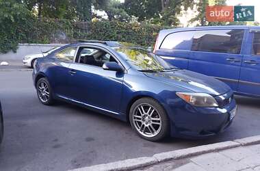 Купе Scion tC 2004 в Южноукраинске