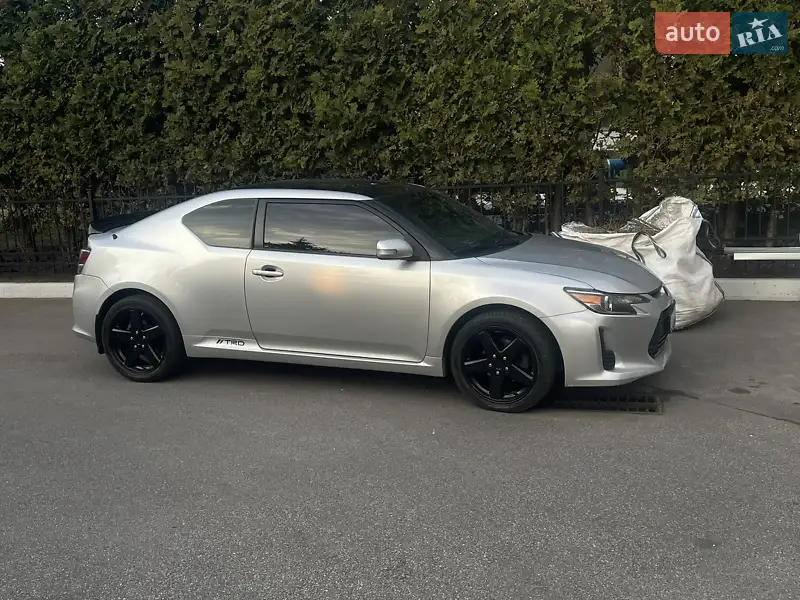 Купе Scion tC 2013 в 