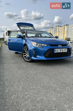 Купе Scion tC 2015 в Киеве
