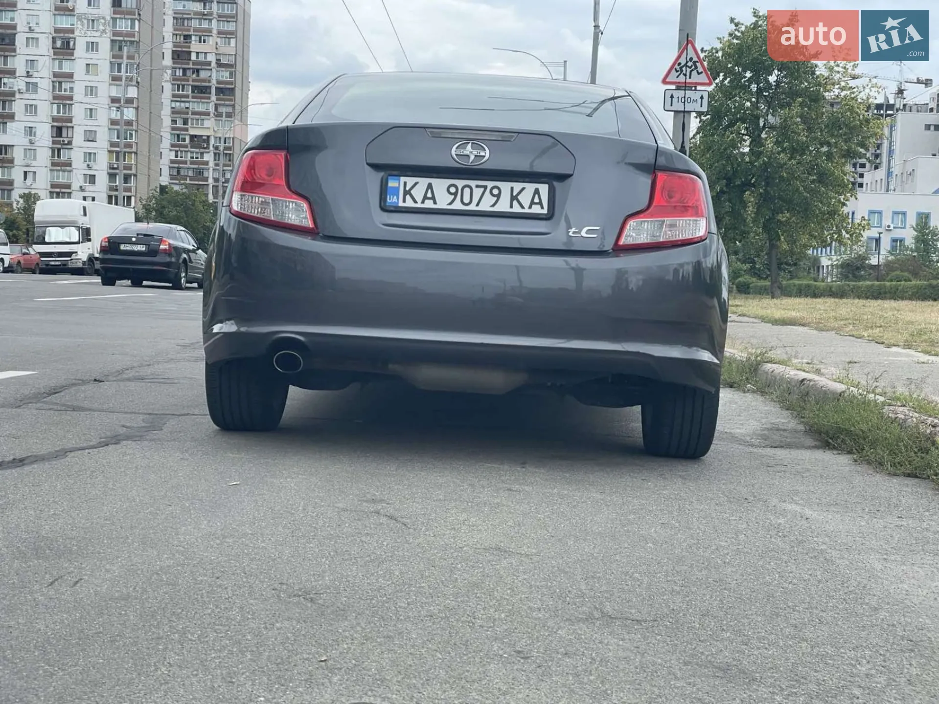 2011 Scion tC - мініатюра 9