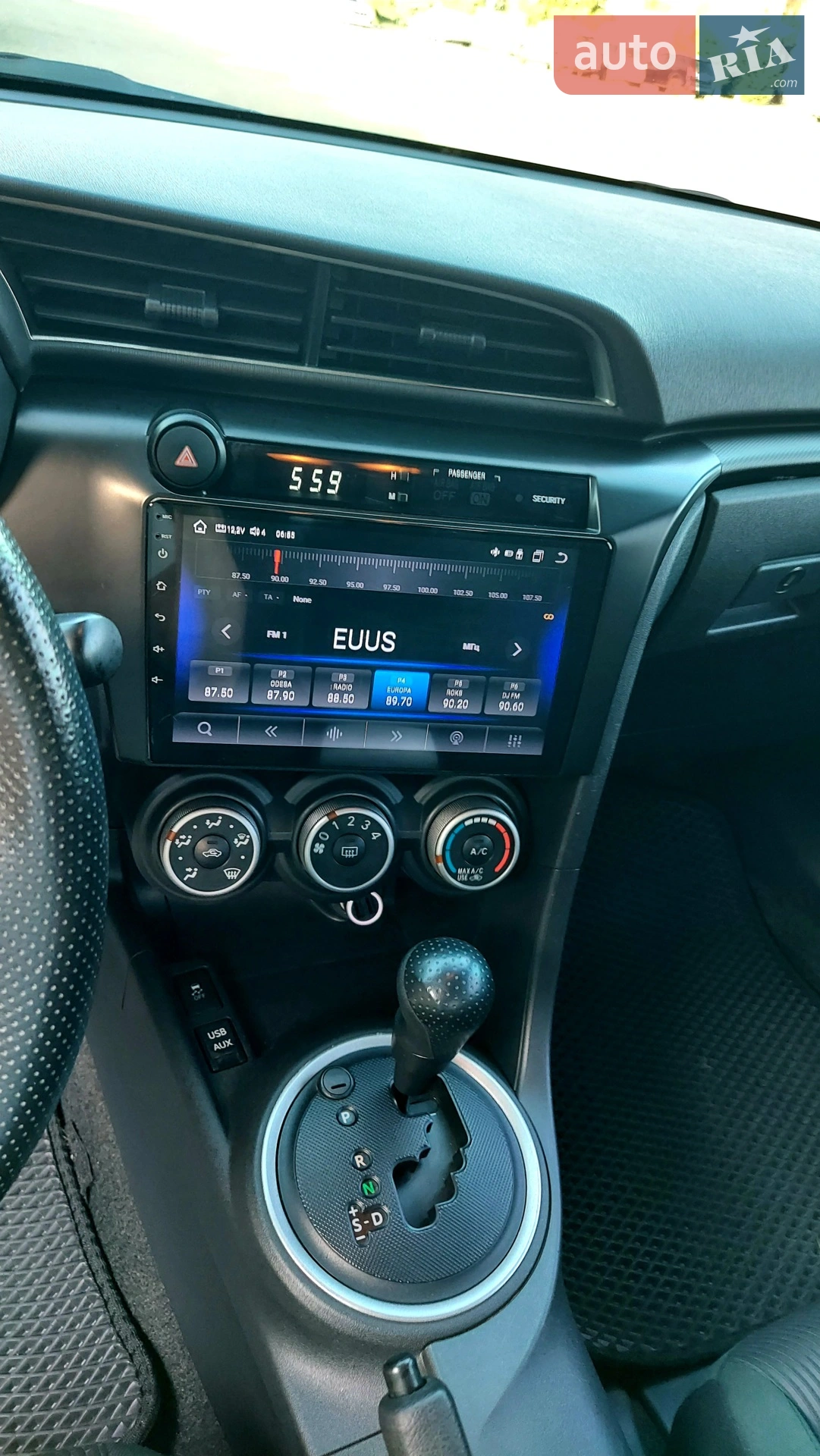 2011 Scion tC - мініатюра 57