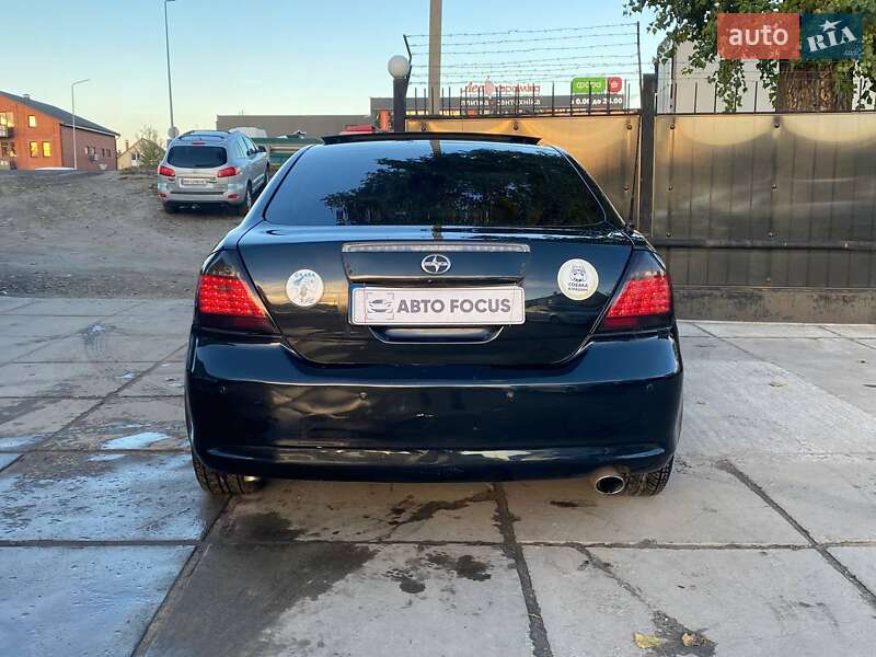 Купе Scion tC 2005 в Киеве