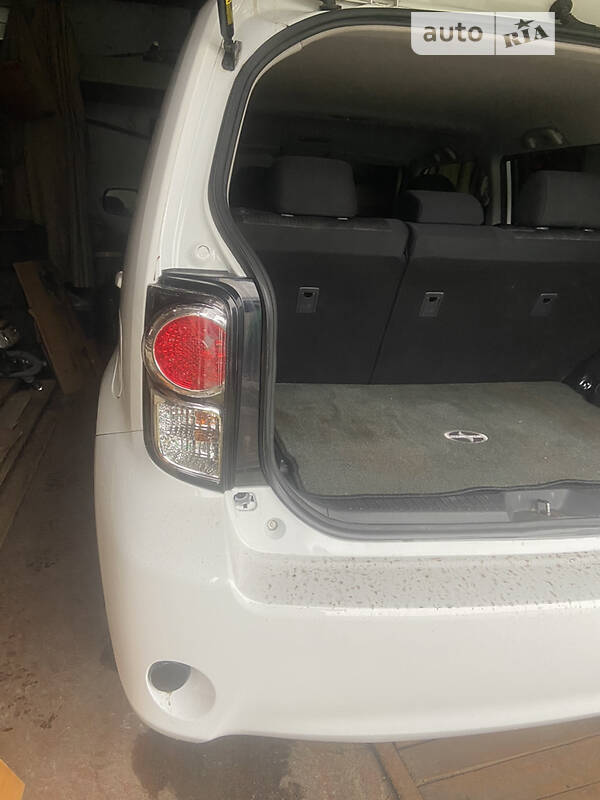 Хетчбек Scion xB 2015 в Києві