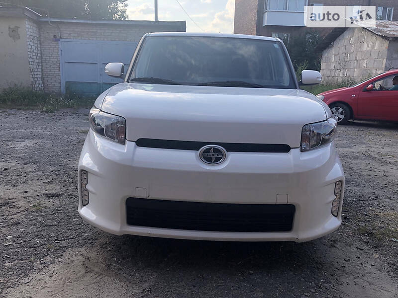 Хетчбек Scion xB 2015 в Києві
