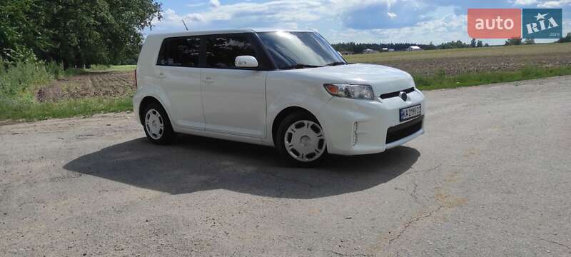Седан Scion xB 2013 в Киеве фото 6 Седан Scion xB 2013 в Киеве