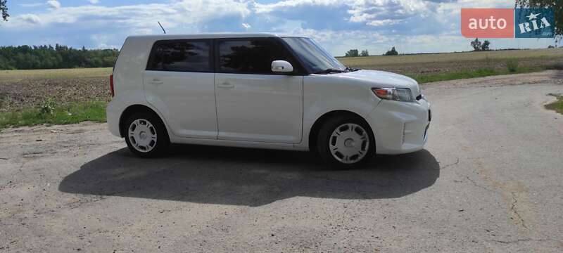 Седан Scion xB 2013 в Киеве фото 7 Седан Scion xB 2013 в Киеве