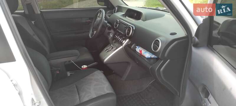 Седан Scion xB 2013 в Киеве фото 30 Седан Scion xB 2013 в Киеве