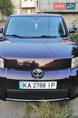 Хэтчбек Scion xB 2012 в 