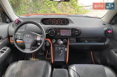 Хетчбек Scion xB 2011 в 