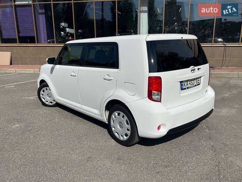 Микровэн Scion xB 2013 в Киеве фото 9 Микровэн Scion xB 2013 в Киеве