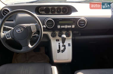 Микровэн Scion xB 2008 в 