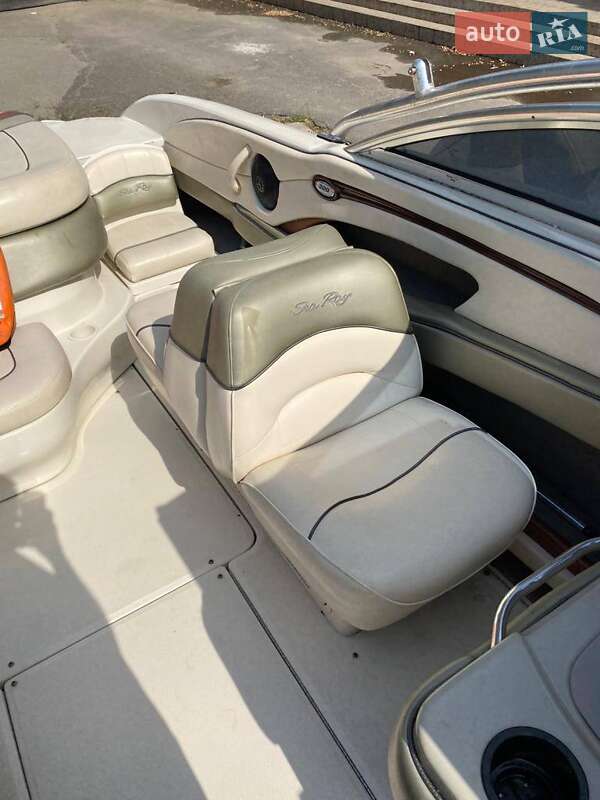 Катер Sea Ray 210 Select 2004 в Одессе