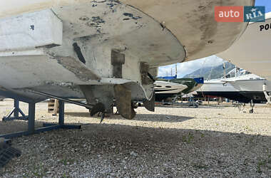 Моторная яхта SeaLine F37 2000 в 