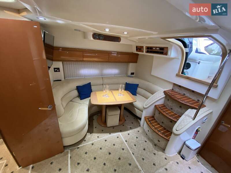 Моторная яхта SeaLine S42 2004 в Киеве фото 13 Моторная яхта SeaLine S42 2004 в Киеве