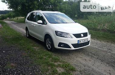 Минивэн SEAT Alhambra 2012 в Ровно