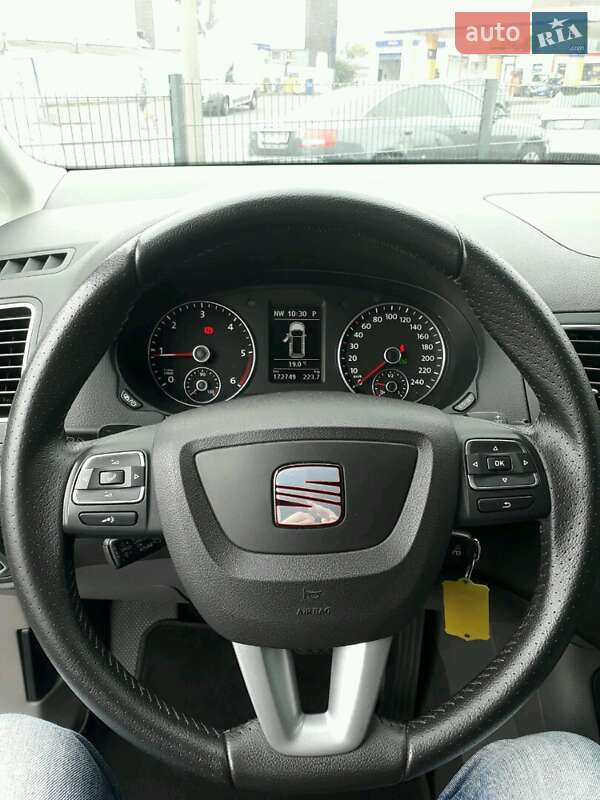 Минивэн SEAT Alhambra 2015 в Кременчуге