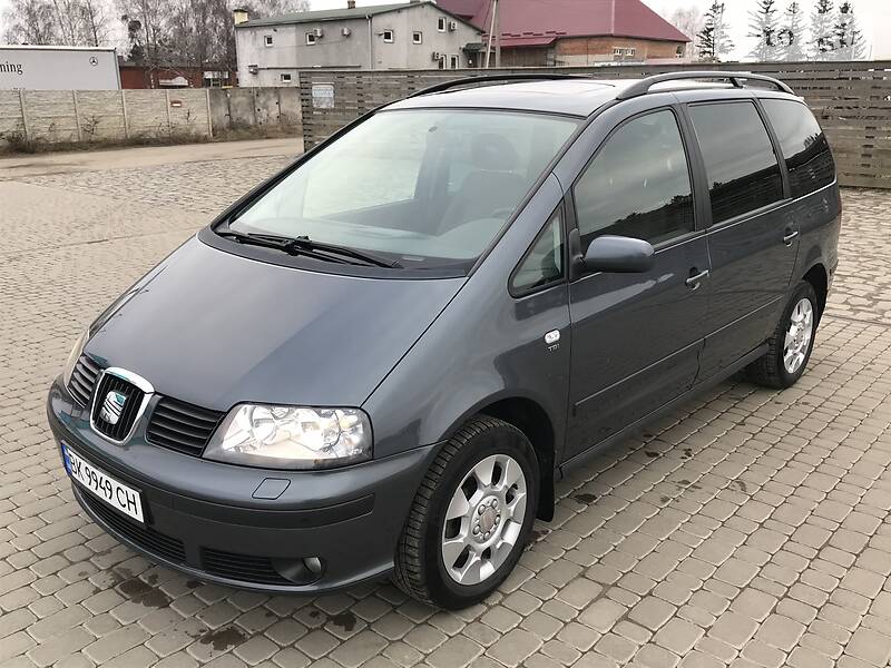 Минивэн SEAT Alhambra 2008 в 