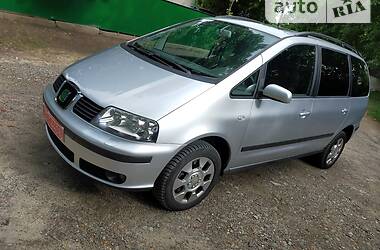 Минивэн SEAT Alhambra 2006 в Черновцах