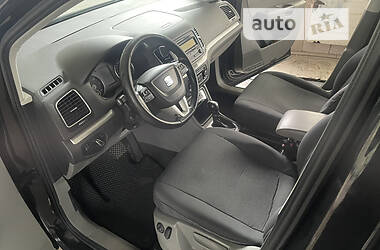 Минивэн SEAT Alhambra 2010 в Надворной