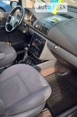 Минивэн SEAT Alhambra 2001 в 