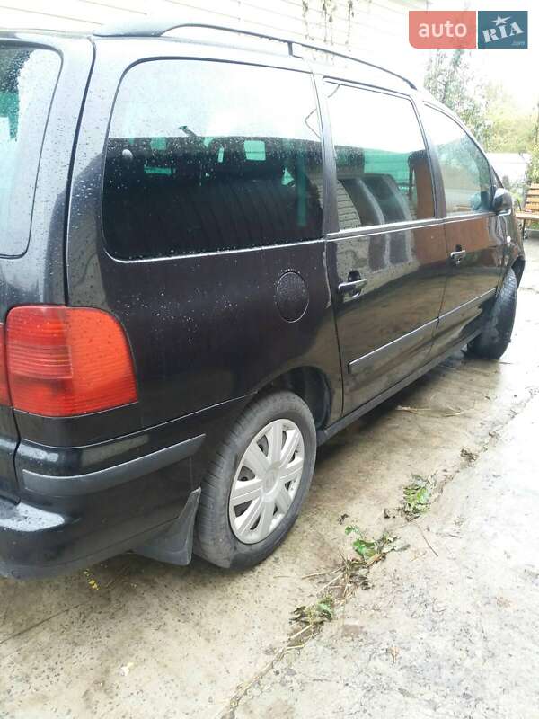 Минивэн SEAT Alhambra 2007 в Житомире