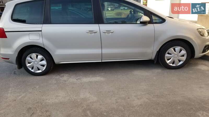 Минивэн SEAT Alhambra 2013 в Львове