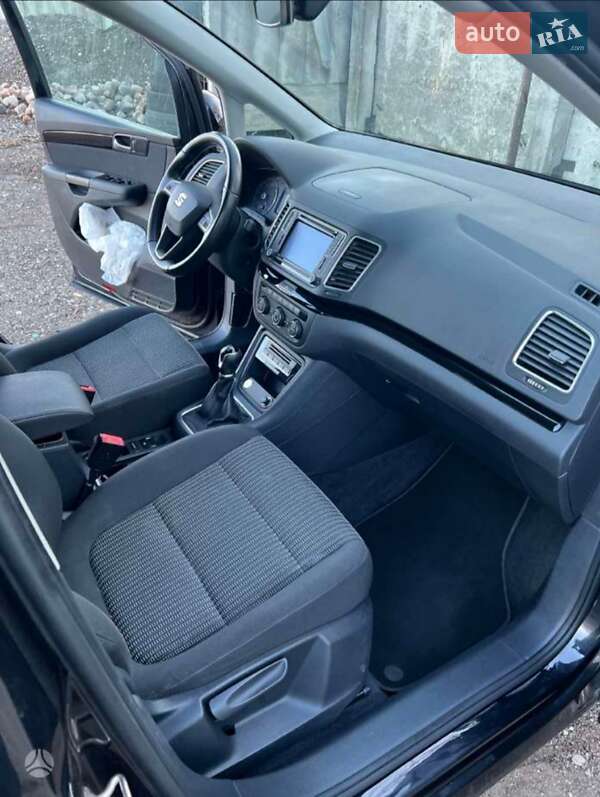 Мінівен SEAT Alhambra 2015 в Звягелі